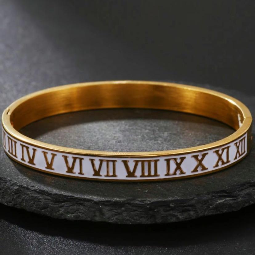 Leopard Head Roman Bracelet